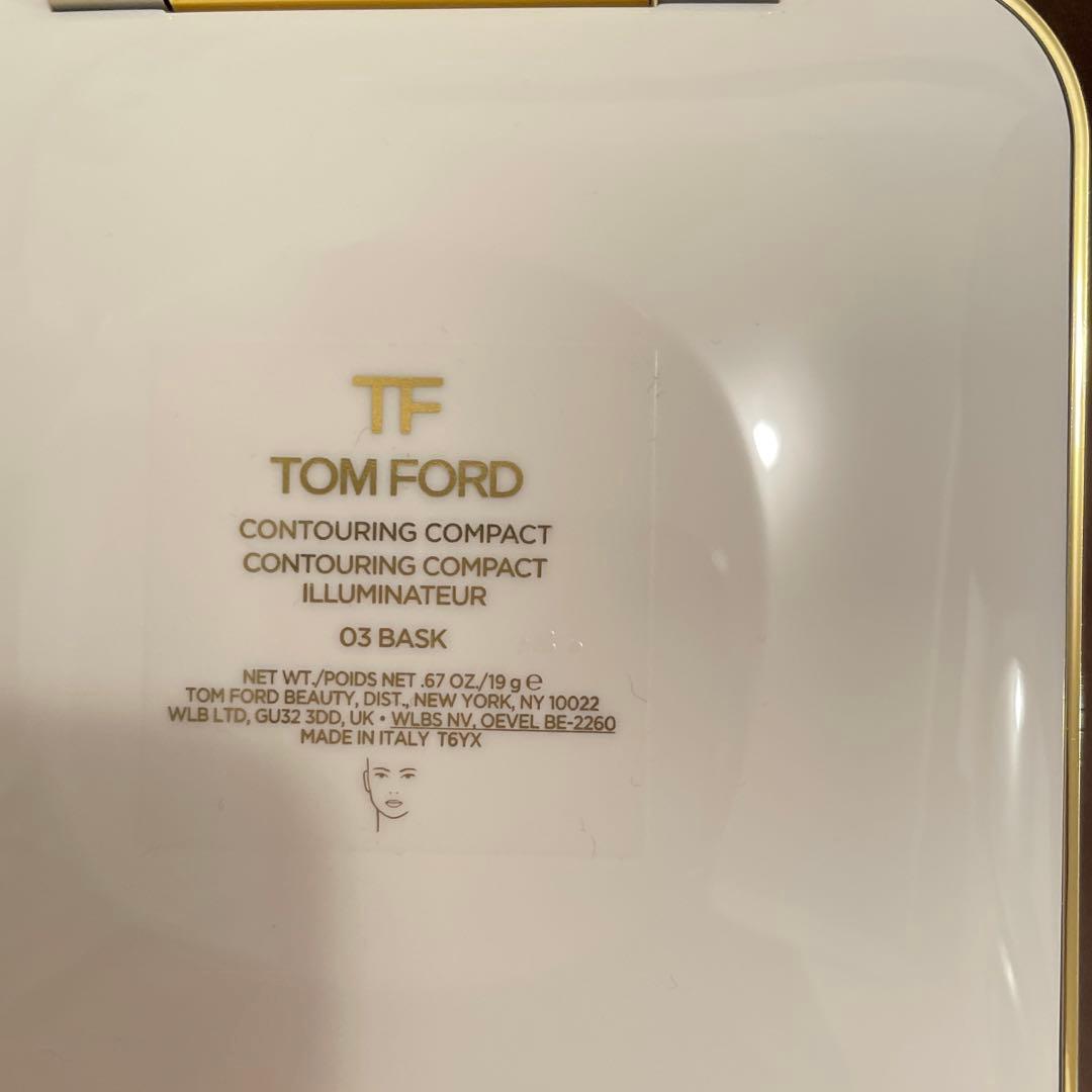 TOM FORD コントゥアリングコンパクト03 BASK