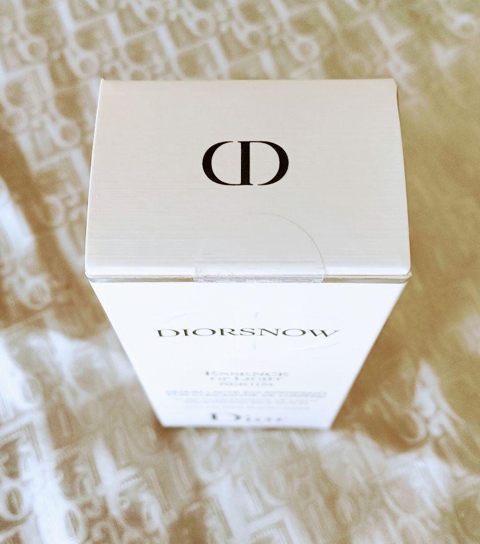 最終お値下げ【Dior】スノー アルティメット エッセンス オブ ライト50ml