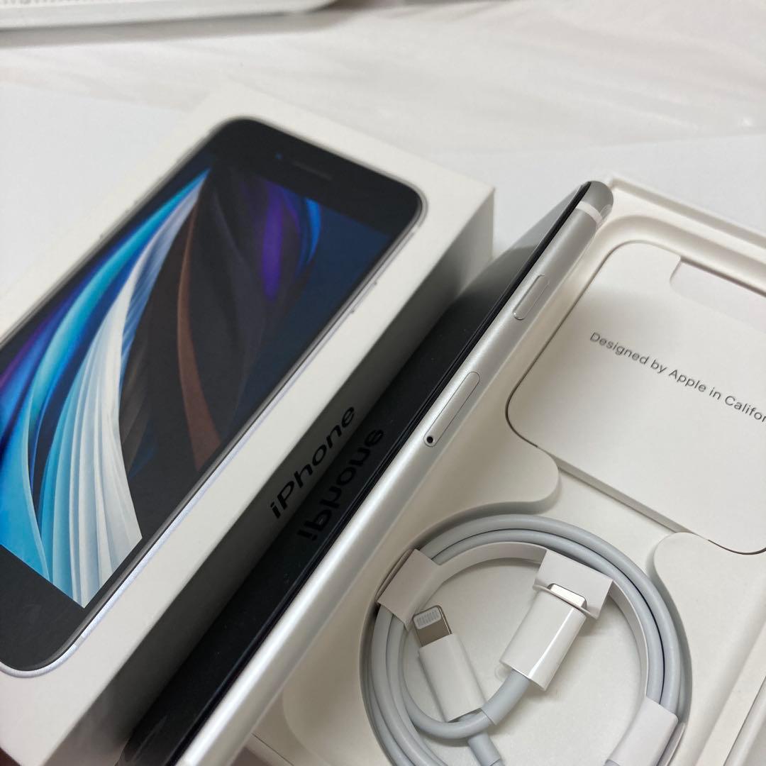 【新品のジャンク品】iPhone SE第2世代 64GB