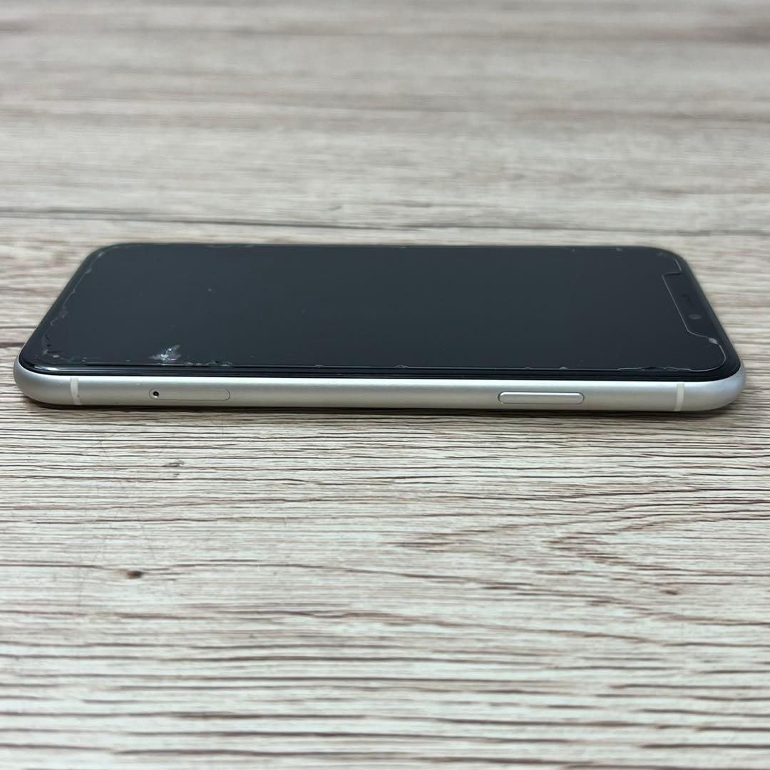 iPhone11 MWLU2J/A 64GB バッテリー最大容量68% E158