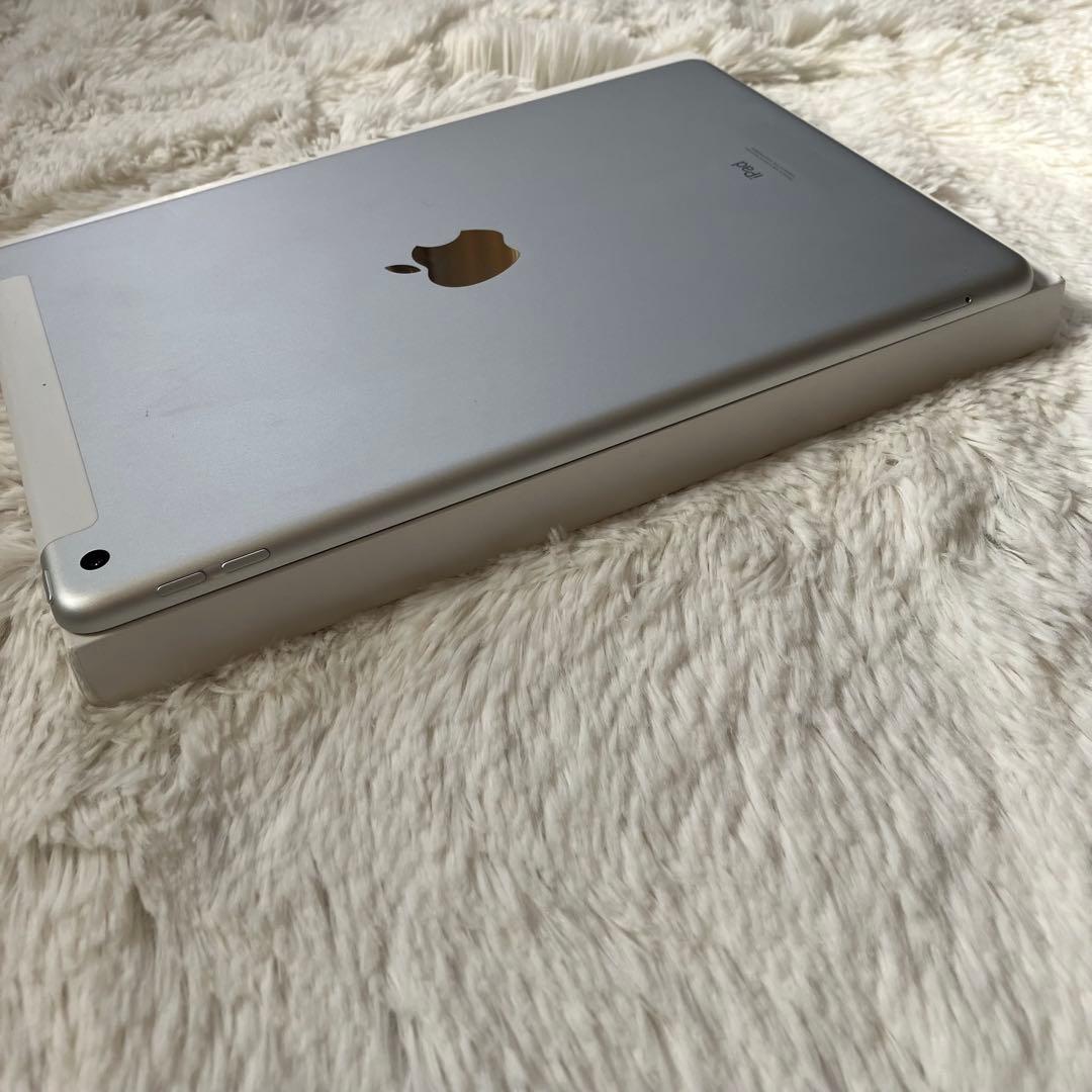 【美品】iPad 第9世代 64GB SIMフリー 【すぐ発送】【付属品】