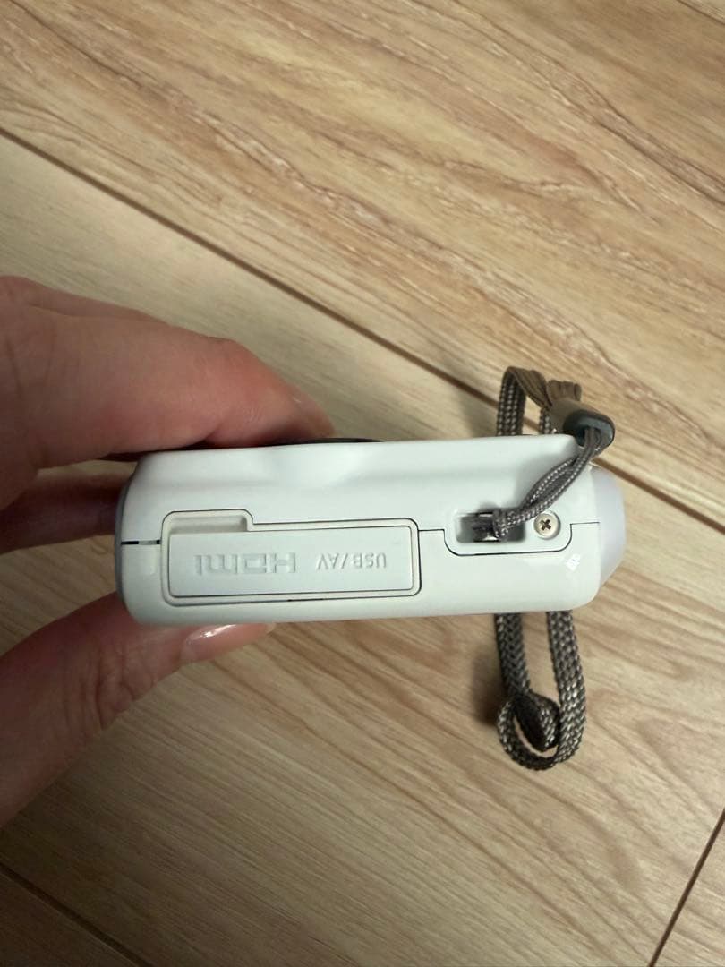 CASIO EXILIM EX-ZR20 デジタルカメラ