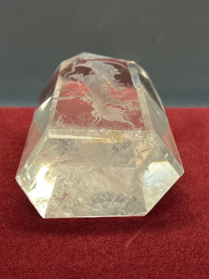 水晶 昇龍彫刻