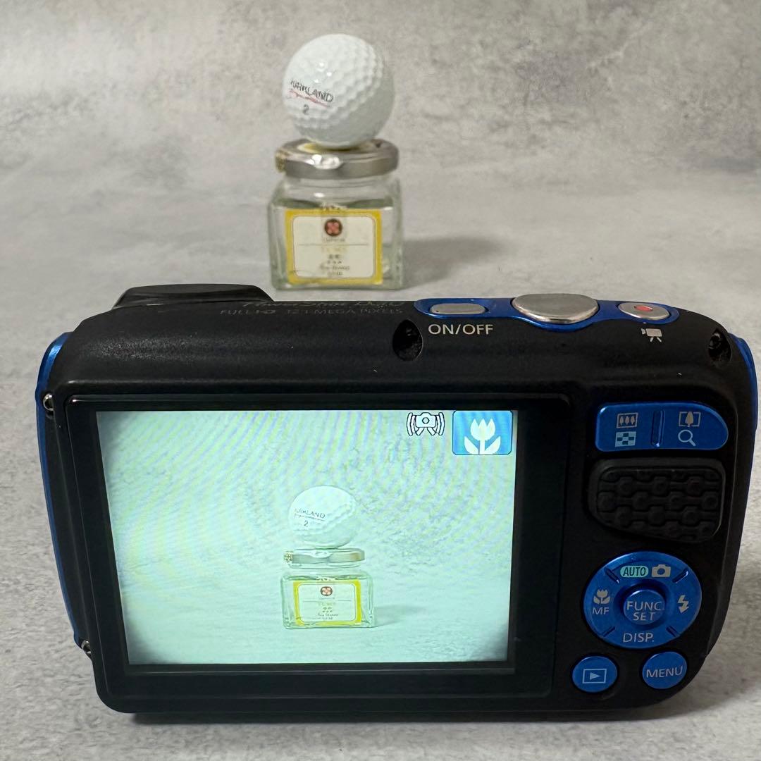 美品！Canon キャノン PowerShot D30 デジタルカメラ 防水