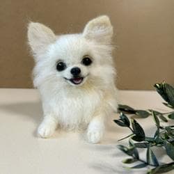 羊毛フェルト　ハンドメイド　チワワ　犬　ホワイト　Q2
