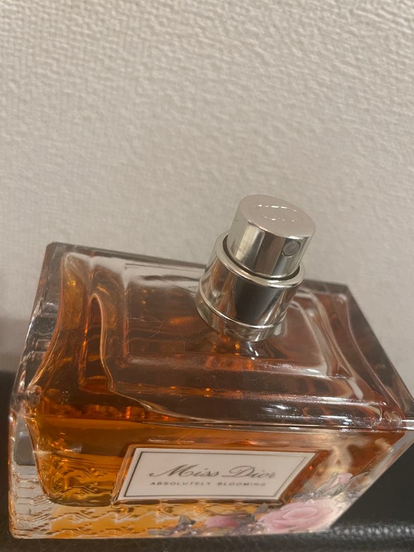 ミス ディオール アブソリュートリー ブルーミング 香水 50ml 限定デザイン