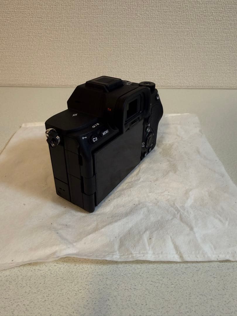 【新品未使用】ソニーSONY a7IV ボディ ILCE-7M4