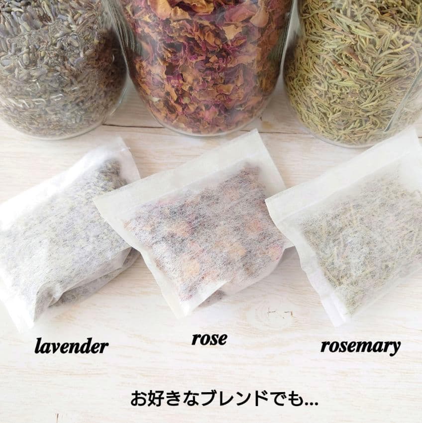 ちっちゃな巾着サシェ/詰替えタイプ【りすくんとどんぐり】