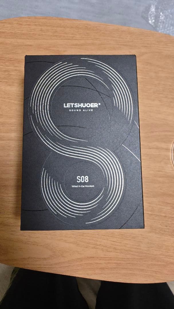 LETSHUOER S08 有線イヤホン