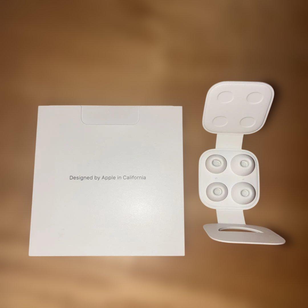【未使用に近い】AirPods Pro（第1世代）MagSafe対応ケース付き