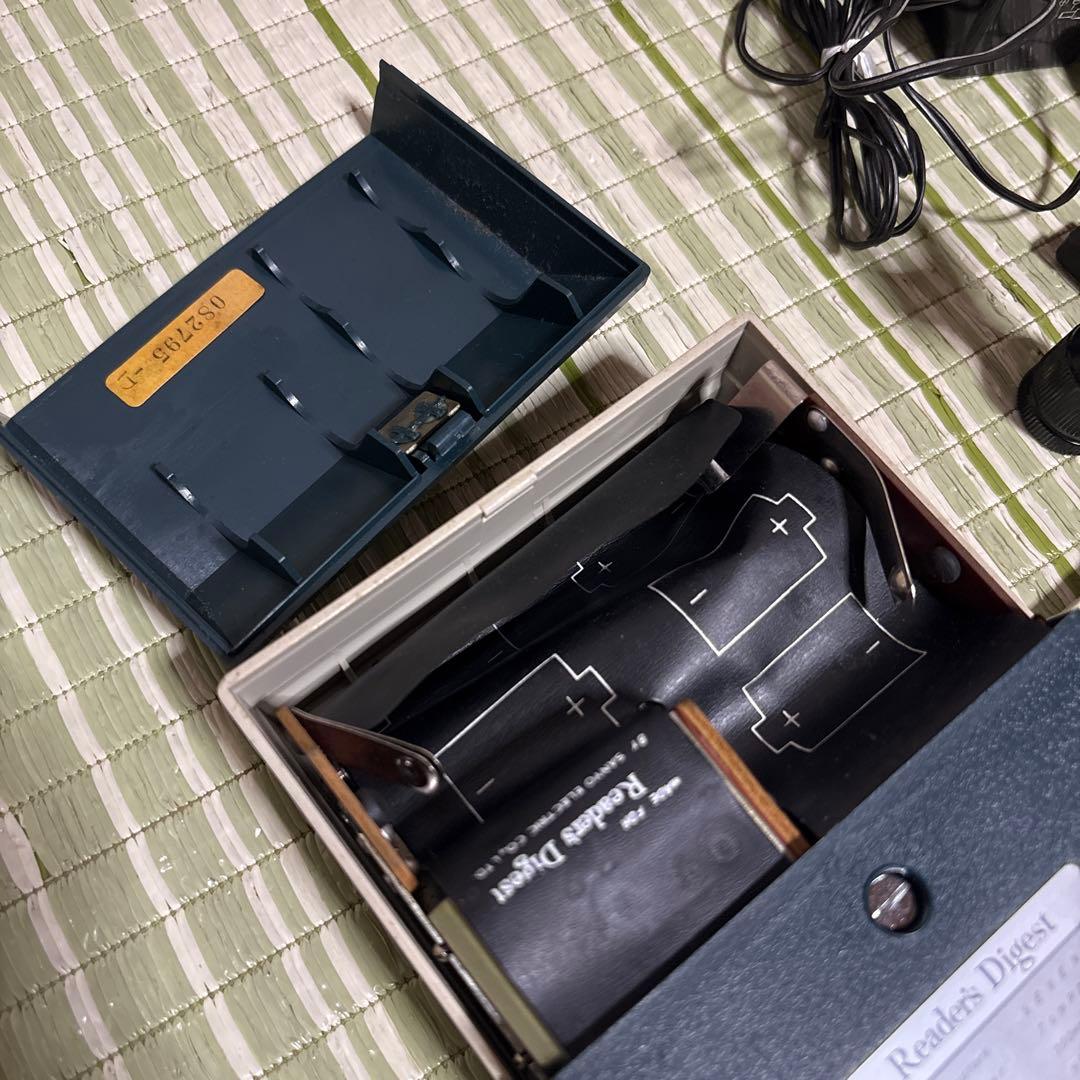 リーダーズ ダイジェスト カセットプレーヤー　マイク　昭和　レトロ　アンティーク
