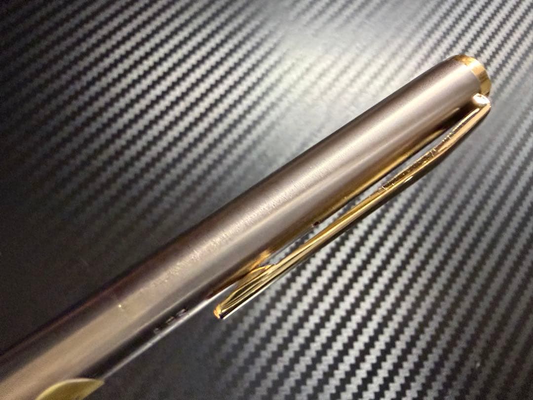 未使用に近い モンブラン ノブレス スリムライン 万年筆 14K EF 極細字
