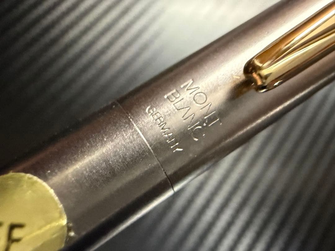 未使用に近い モンブラン ノブレス スリムライン 万年筆 14K EF 極細字