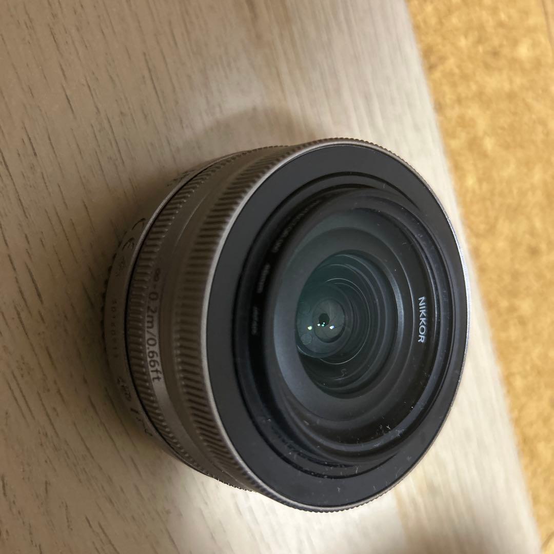 Nikon Zfc カメラとアクセサリー一式
