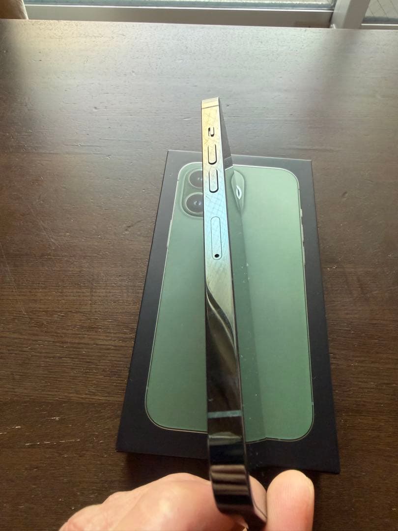 iPhone 13 Pro 256GB アルパイングリーン SIMフリー