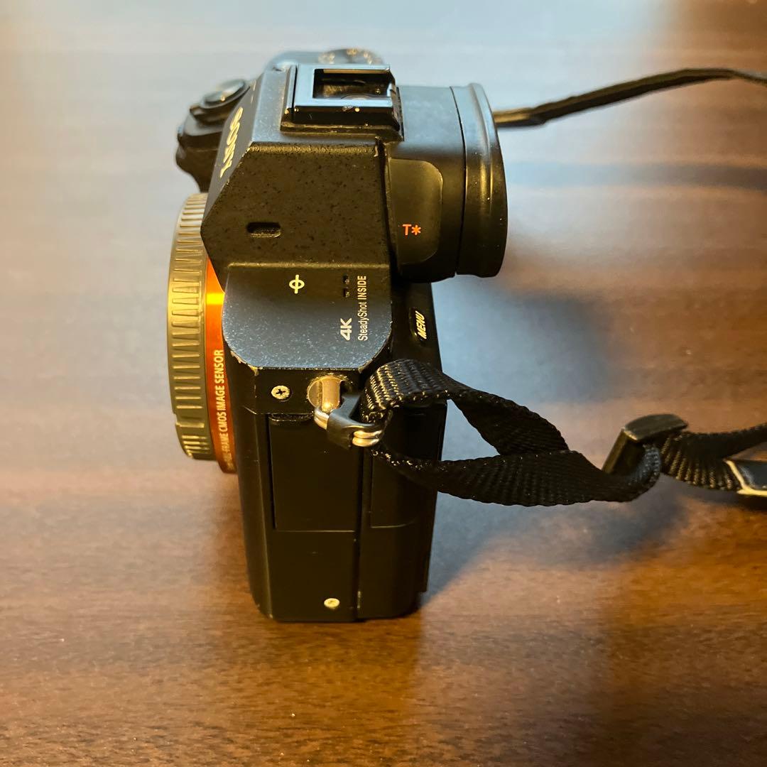 Sony a7R2 ミラーレス一眼(バッテリー付き)