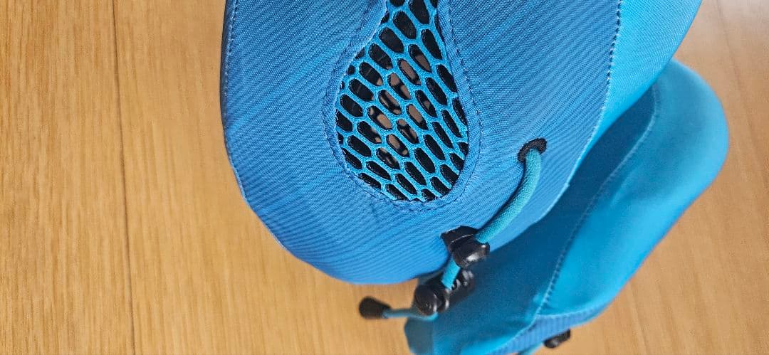 快適グッズ・旅行小物 Cabeau Evolution Cool Neck Pillow Blue