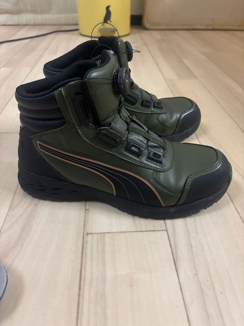 Puma 安全靴