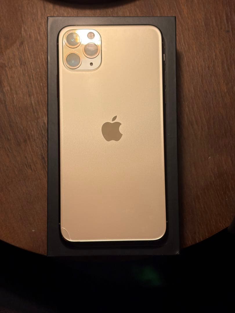 iPhone11promax 64G ゴールド