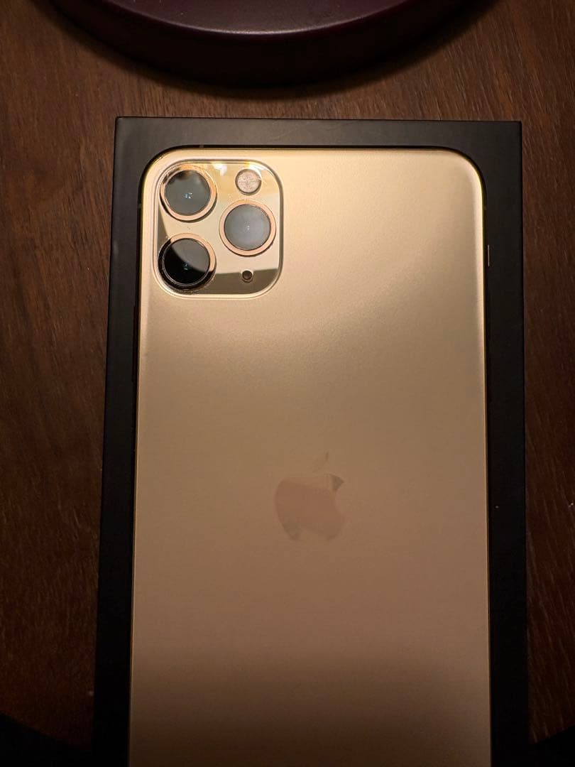 iPhone11promax 64G ゴールド