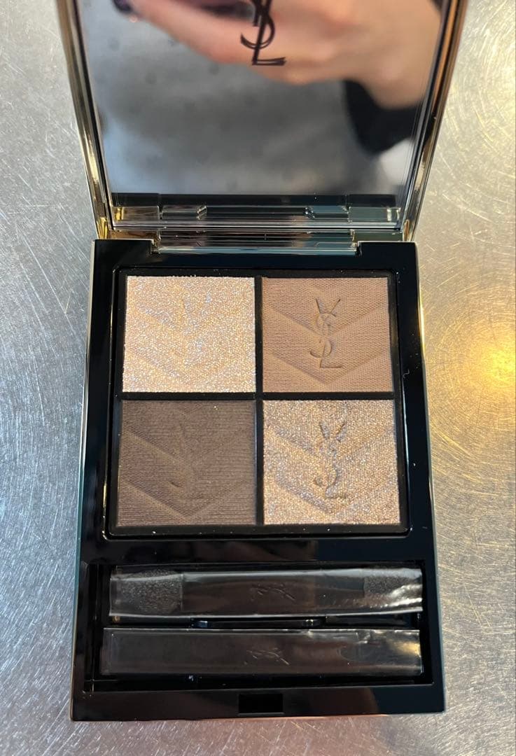 Yves Saint Laurent 新品未使用 ショッパー付き