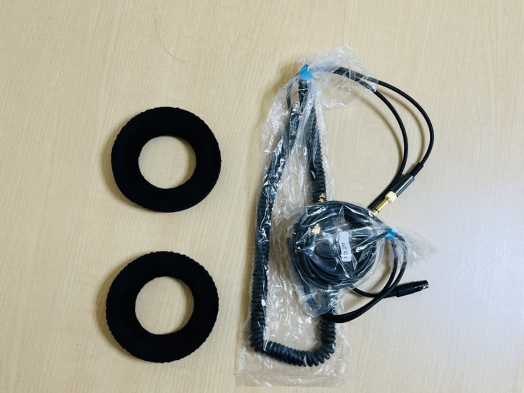 （新品開封済み）beyerdynamic DT 1990 PRO mkII