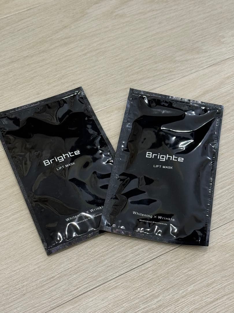 Brighte エレキブラシ＋リフトマスク セット+化粧水
