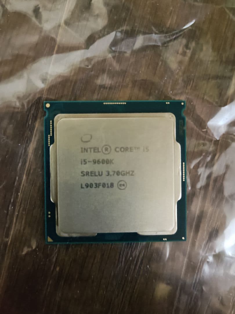 CPU Intel Core i5-9600K CPU 3.70GHz