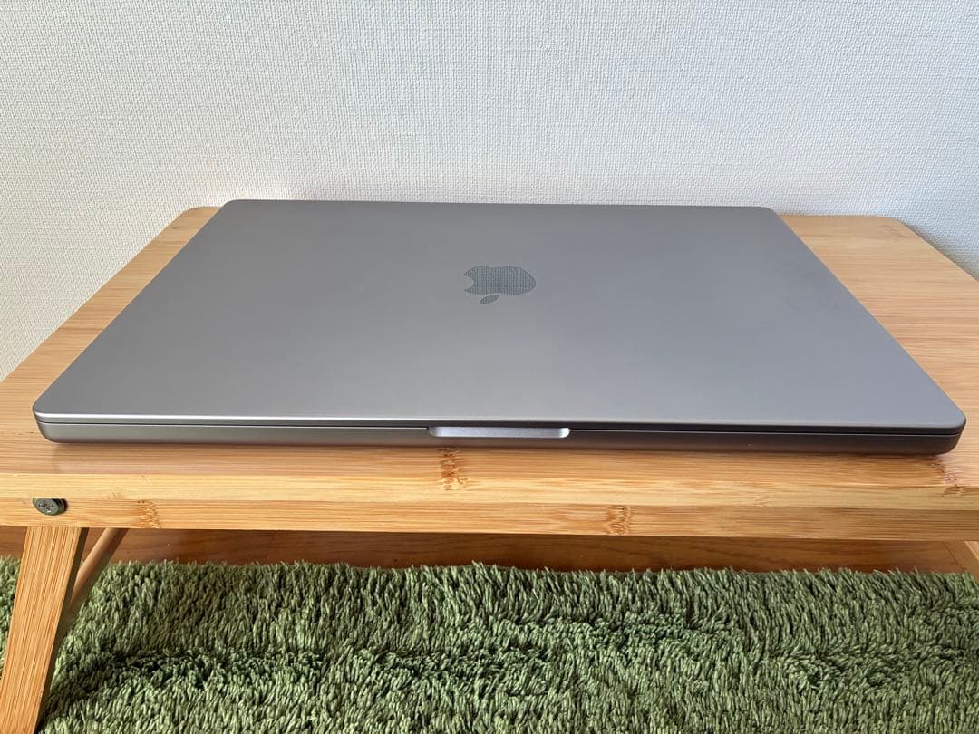Apple MacBook Pro (16インチ, 2021) 画面割れ