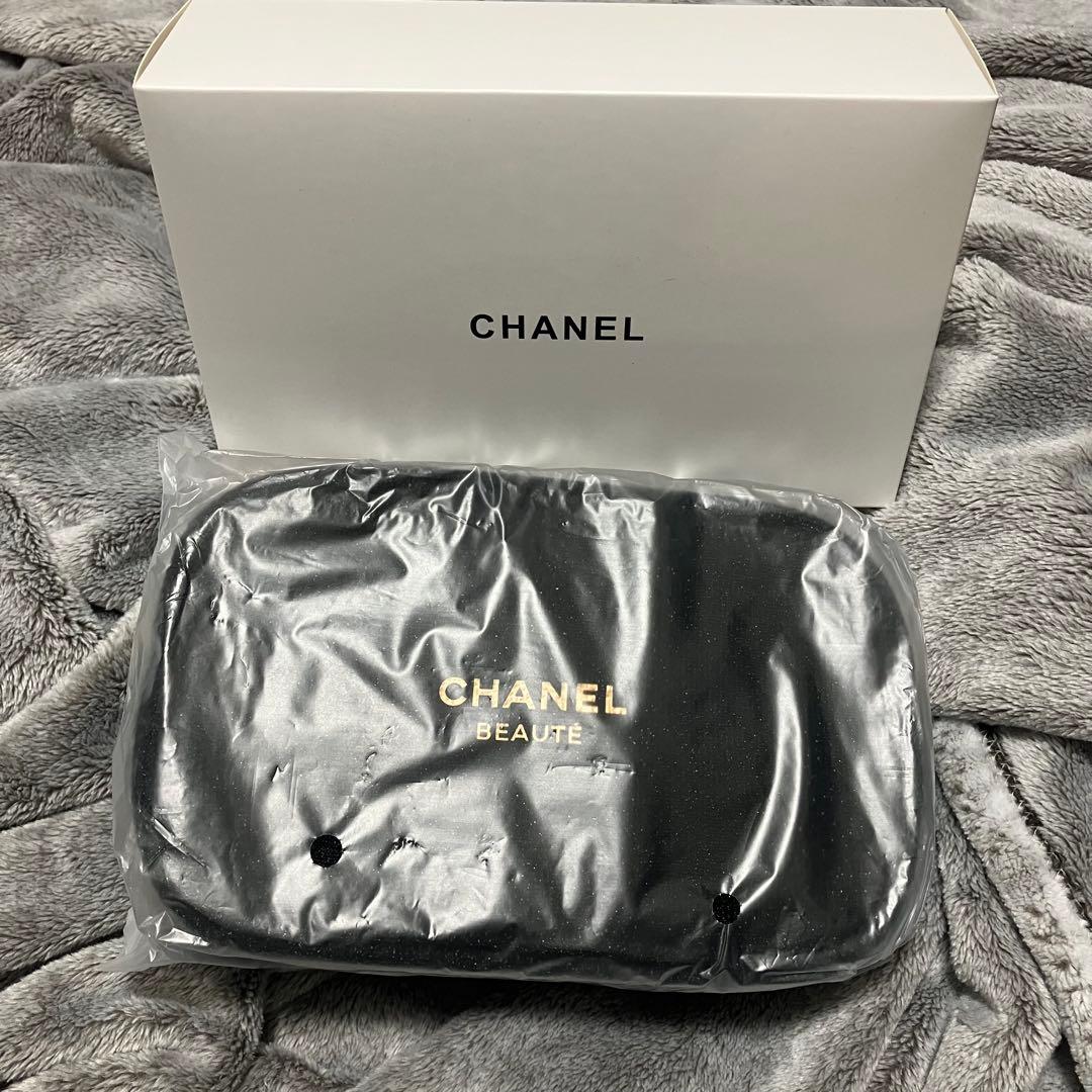 未使用 CHANEL シャネル ショルダーポーチ バッグ ポーチ チェーン付
