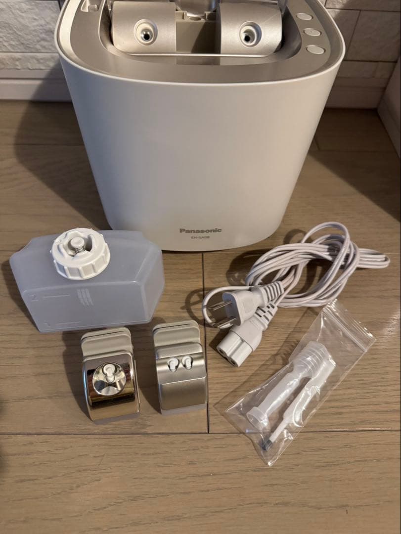 【美品】Panasonic ナノケア フェイススチーマー