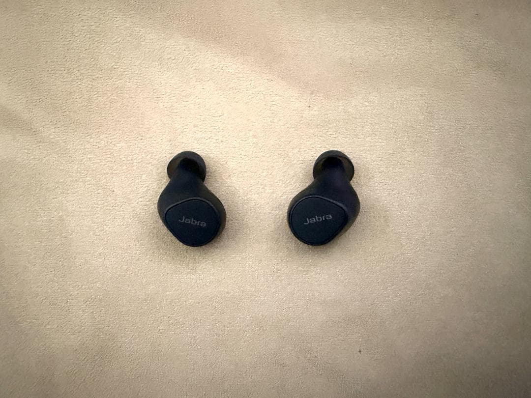 イヤホン Jabra Evolve2 Buds UC USB-A