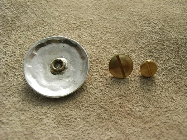 シルバーコンチョ　髪留め　ウォレットコンチョ　レザークラフト