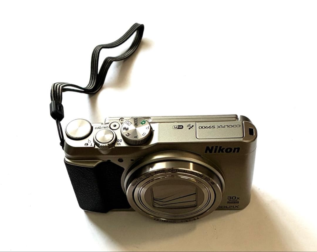 COOLPIX S9900 コンパクトデジタルカメラ 美品