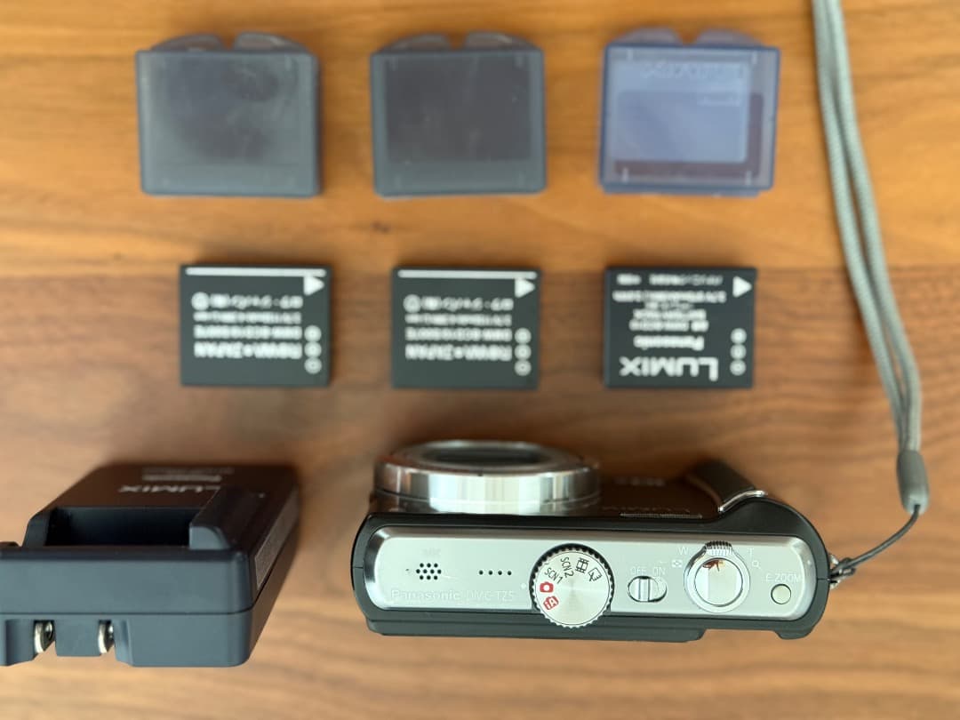 LUMIX コンパクトデジタルカメラ LEICA 10倍