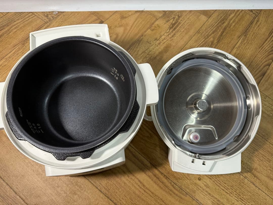◆美品◆電気圧力鍋◆PC-MA2-W◆2.2L◆圧力調理器◆アイリスオーヤマ