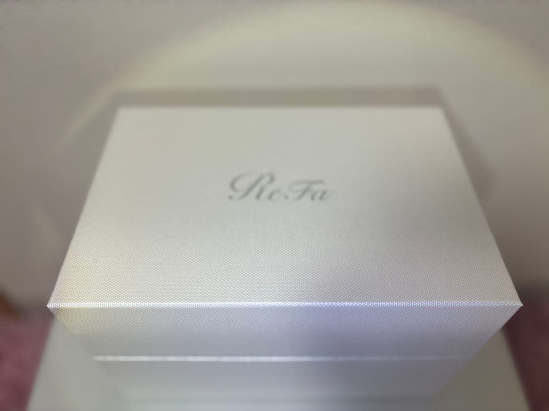 n*a様 【箱付き付属品完備】ReFa GRACE HEAD SPA