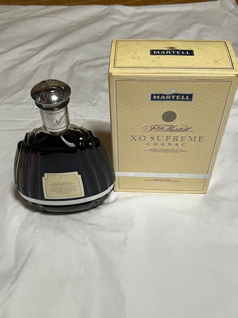 MARTELL XO SUPREME COGNAC 700ml 箱付き