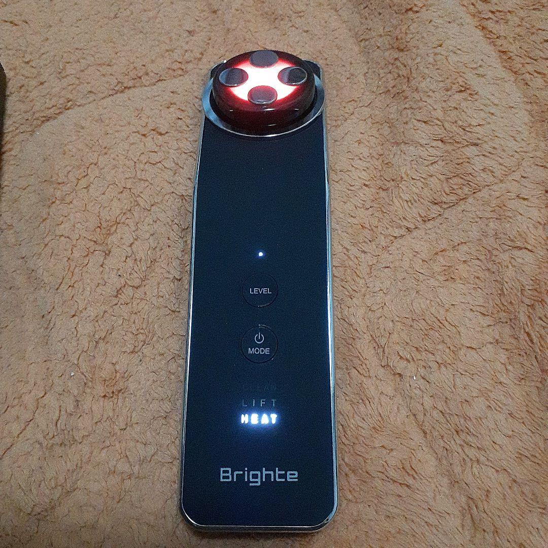 A*S様 brighte エレキリフト美顔器 BRT-FL170　数回使用のみ美