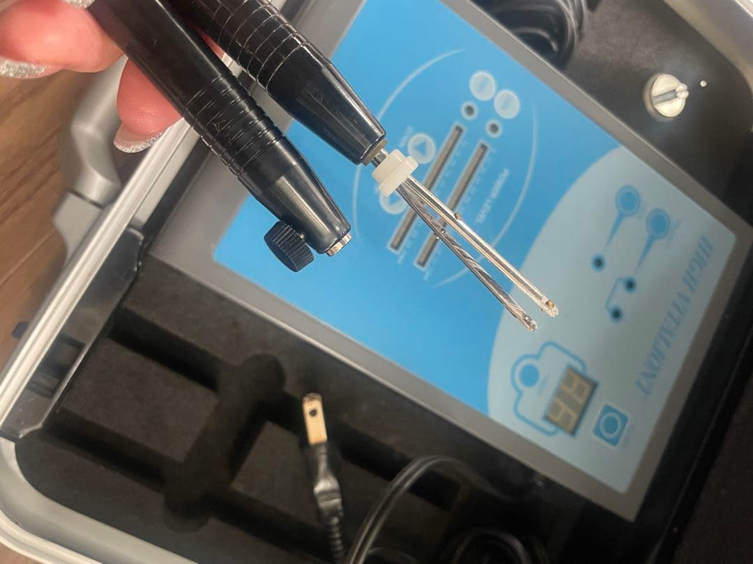 ハイビタリオン　HIGH VITALIONT インディバ社　イオン導入