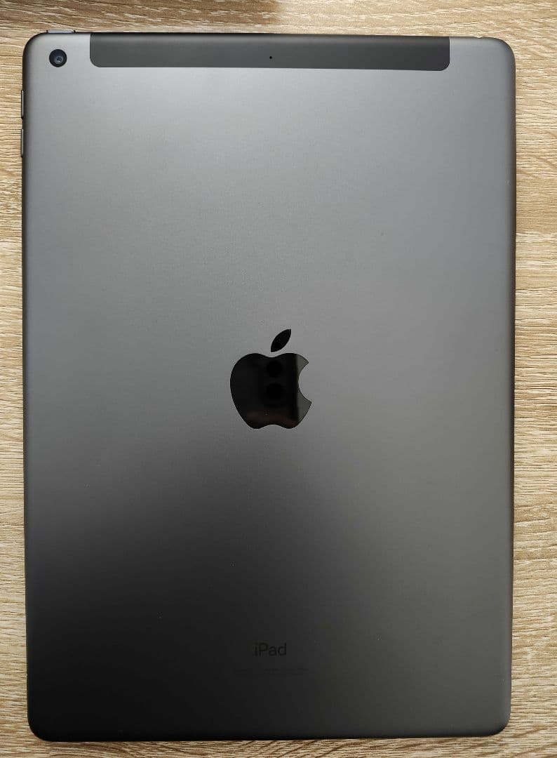 Apple iPad スペースグレー 第9世代　64GB