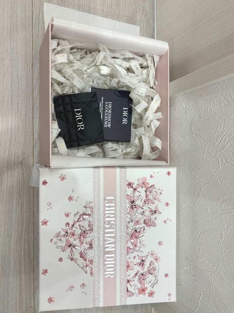 Dior ディオールショウ サンク クルール 限定BOX付き