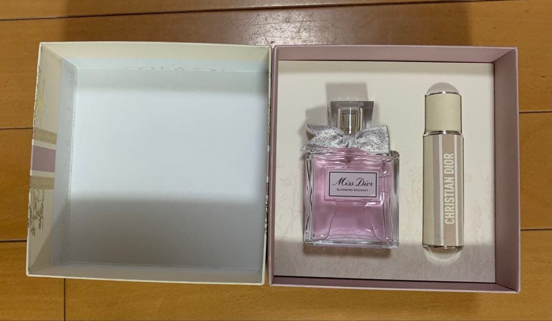 Miss Dior 100ml + 10ml ➕ショッパー4種