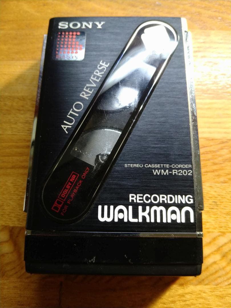 ジャンク　SONY ウオークマン　WM-R202