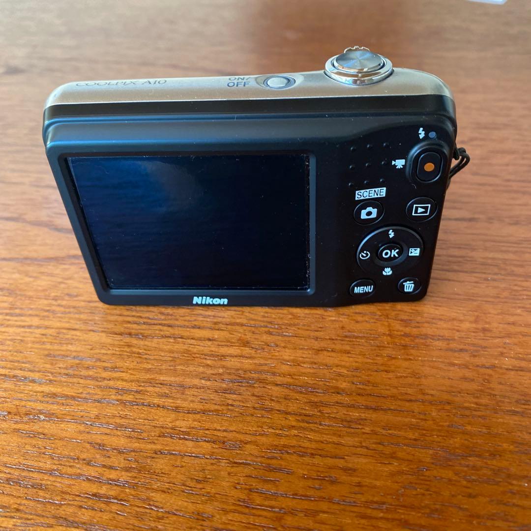 Nikon COOLPIX A10ジャンク品