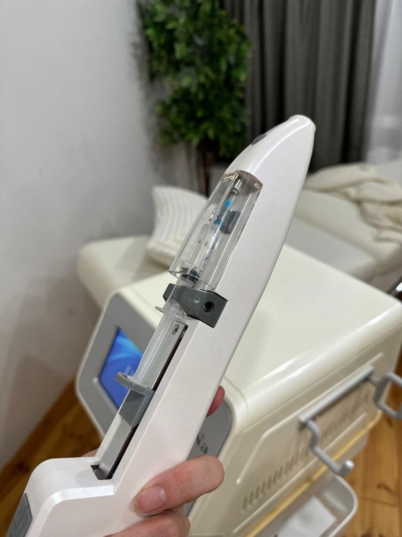 DiNa ニードルレス エアインジェクター フェイシャル美容器 業務用　サロン