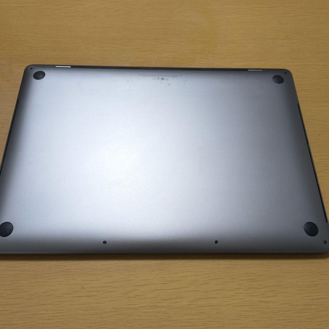【期間限定/美品】MacBook Pro（2018年） シルバー 日本語配列