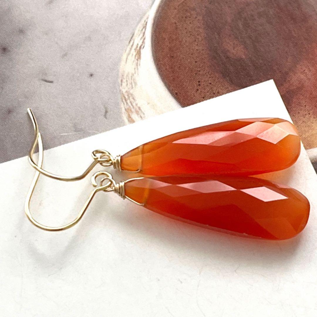 M☺︎ 1点作品☺︎ ロングペアシェイプカーネリアンピアス