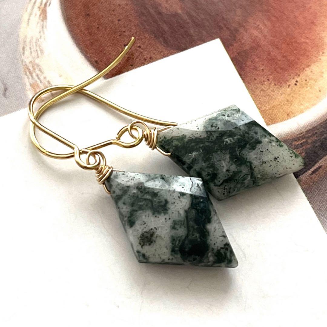 M☺︎ 1点作品☺︎ ロングペアシェイプカーネリアンピアス