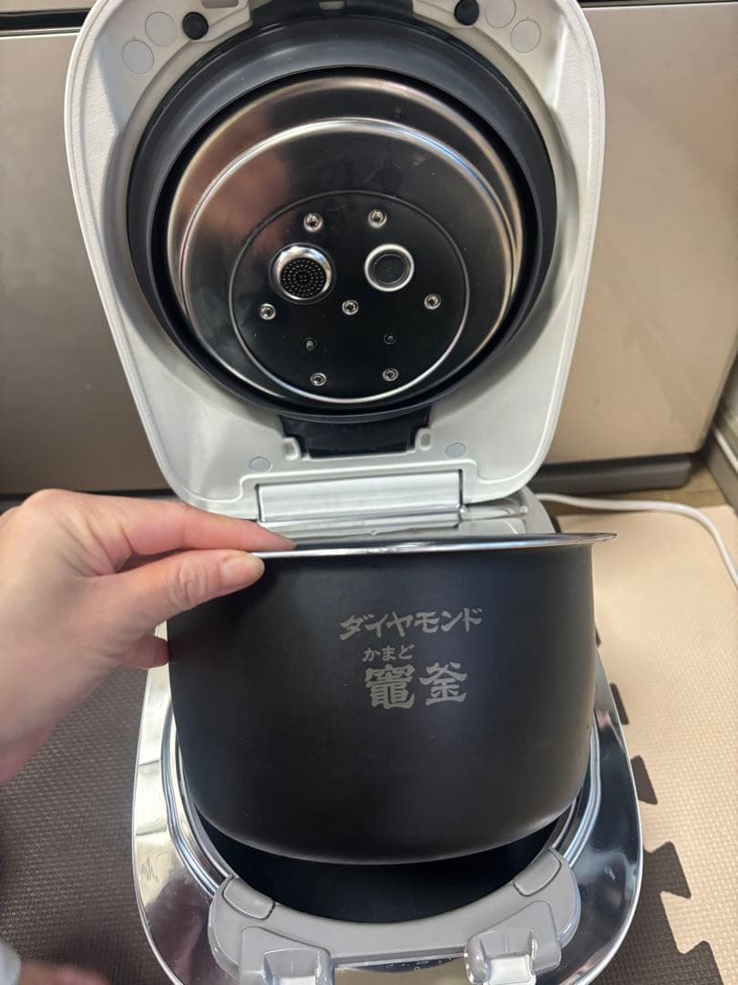 Panasonic SR-M10B 炊飯器 ホワイト-2024年製